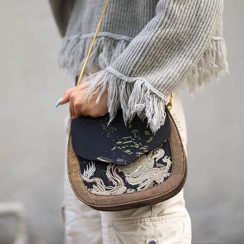 Saddle Loong Embroidered Bag – Ultra-Light 216g, Recycled Fabric & Hualuo Silk - Image 2