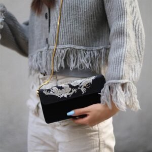 1_GD1207_Ultra-Light_Clutch_Loong_Embroidery_Black_Bag_Recycled_Fabric_154g