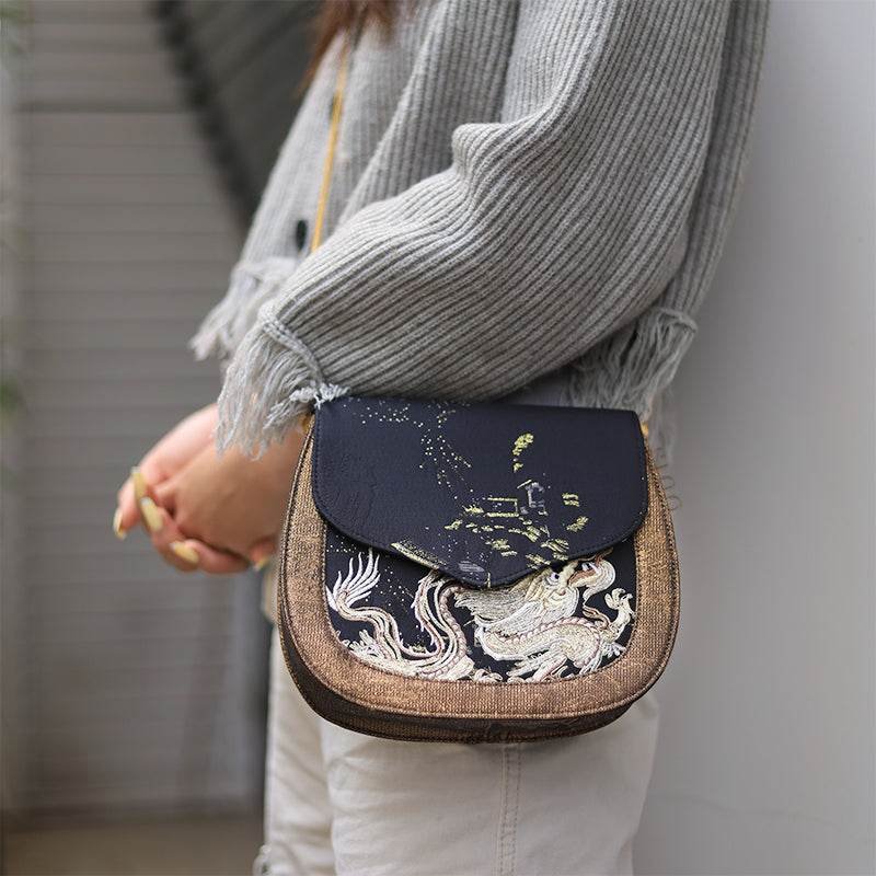 Saddle Loong Embroidered Bag – Ultra-Light 216g, Recycled Fabric & Hualuo Silk - Image 3