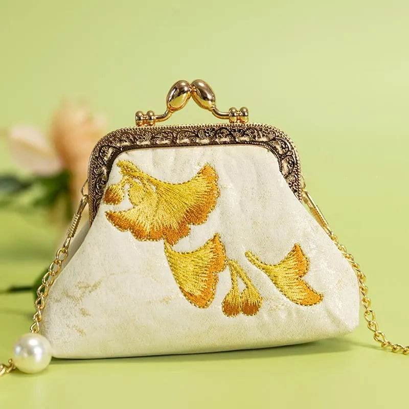 Embroidery Vintage Mini Coin Kiss Lock Purse Wallet - Image 4