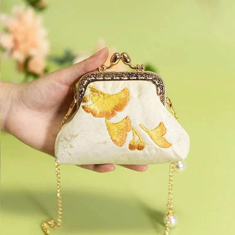 Embroidery Vintage Mini Coin Kiss Lock Purse Wallet - Image 7