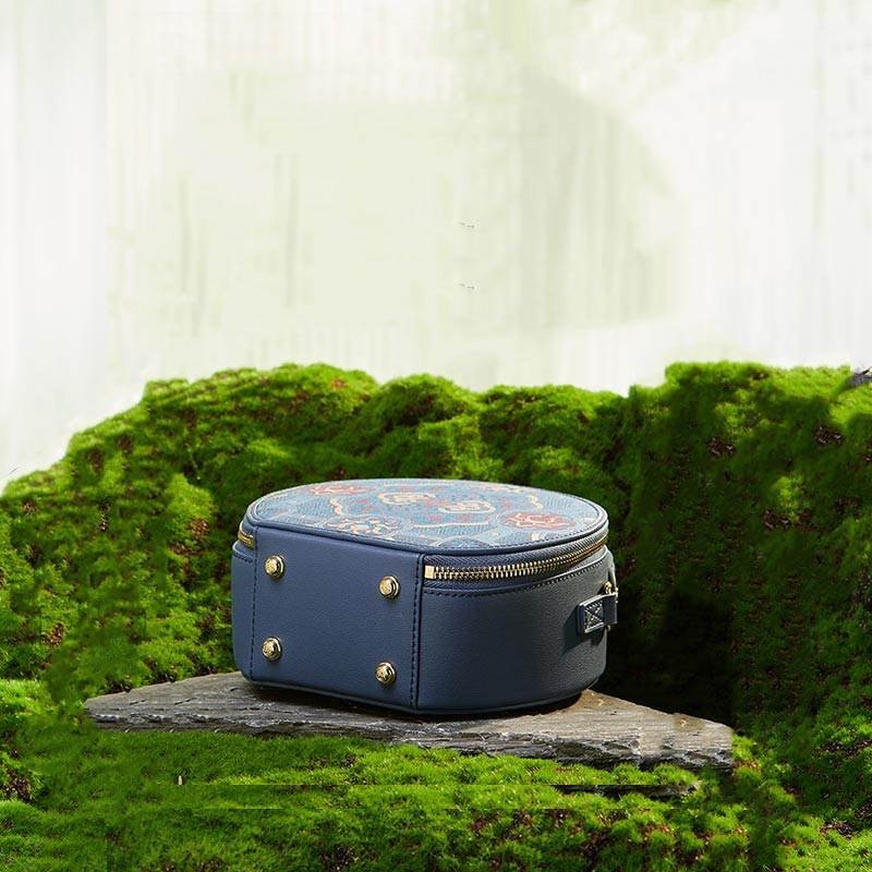 Song Brocade Silk Vintage Round Bag - Image 4