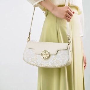 model-carrying-octagonal-brocade-bag-single-shoulder